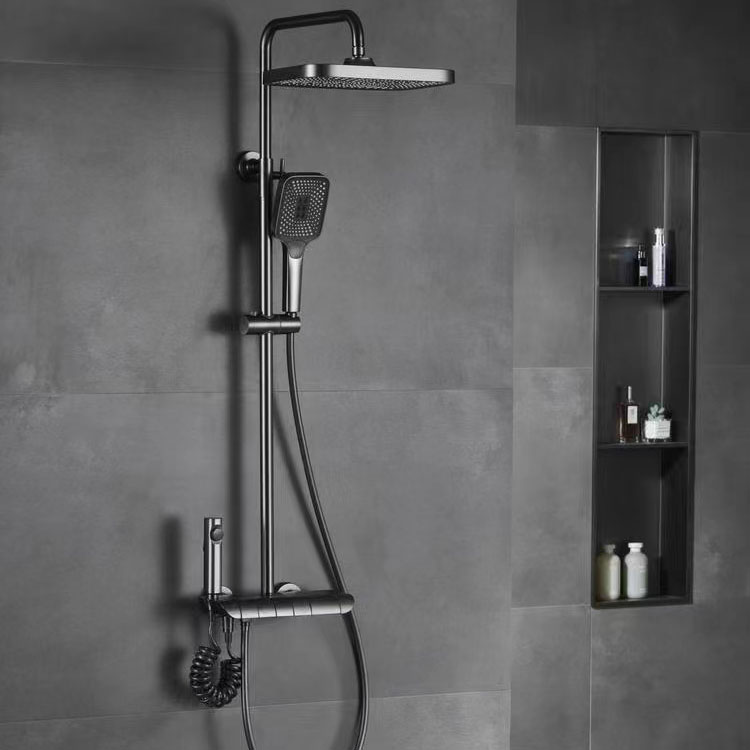 Büyük Duş Sistemi: Banyo deneyiminizi yükseltin